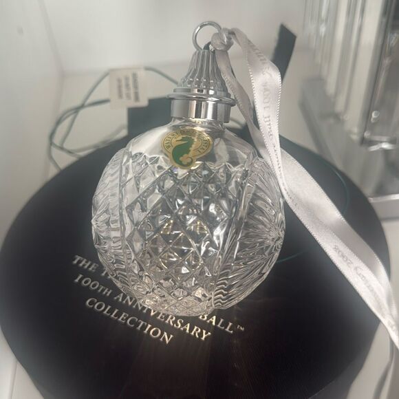Waterford Crystal 2008 Ornament Times Square Ball 100th Anniversary LED Light Up - Picture 1 of 10